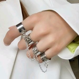 ⛓ 4 Chained Ring Set